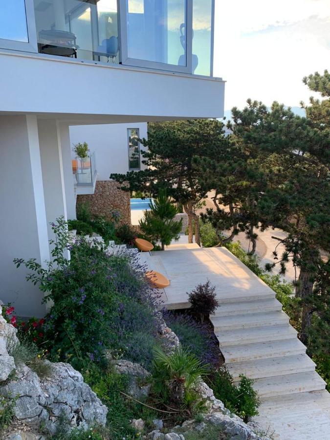 Shimmer & Shine Baska  Exterior photo