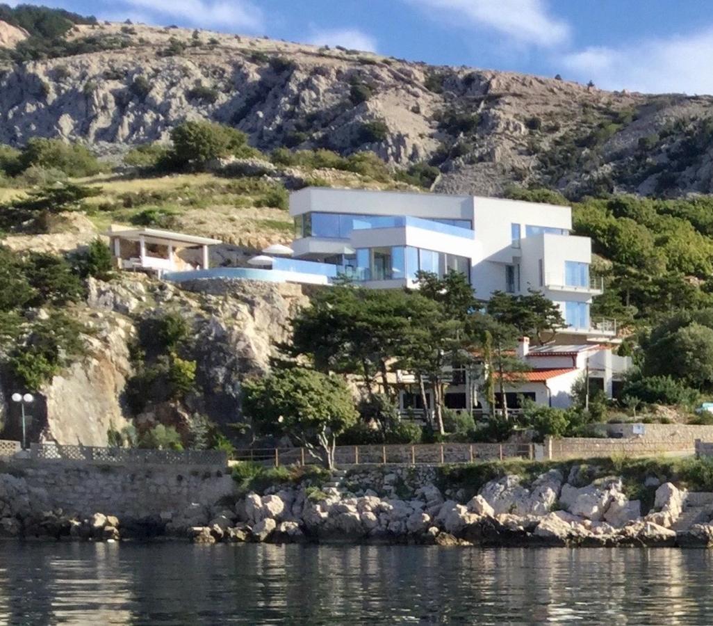 Shimmer & Shine Baska  Exterior photo